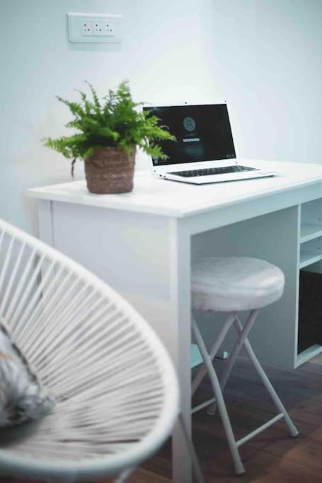 La Suite 7 Gite Urbain Charleville-Mezieres Ngoại thất bức ảnh